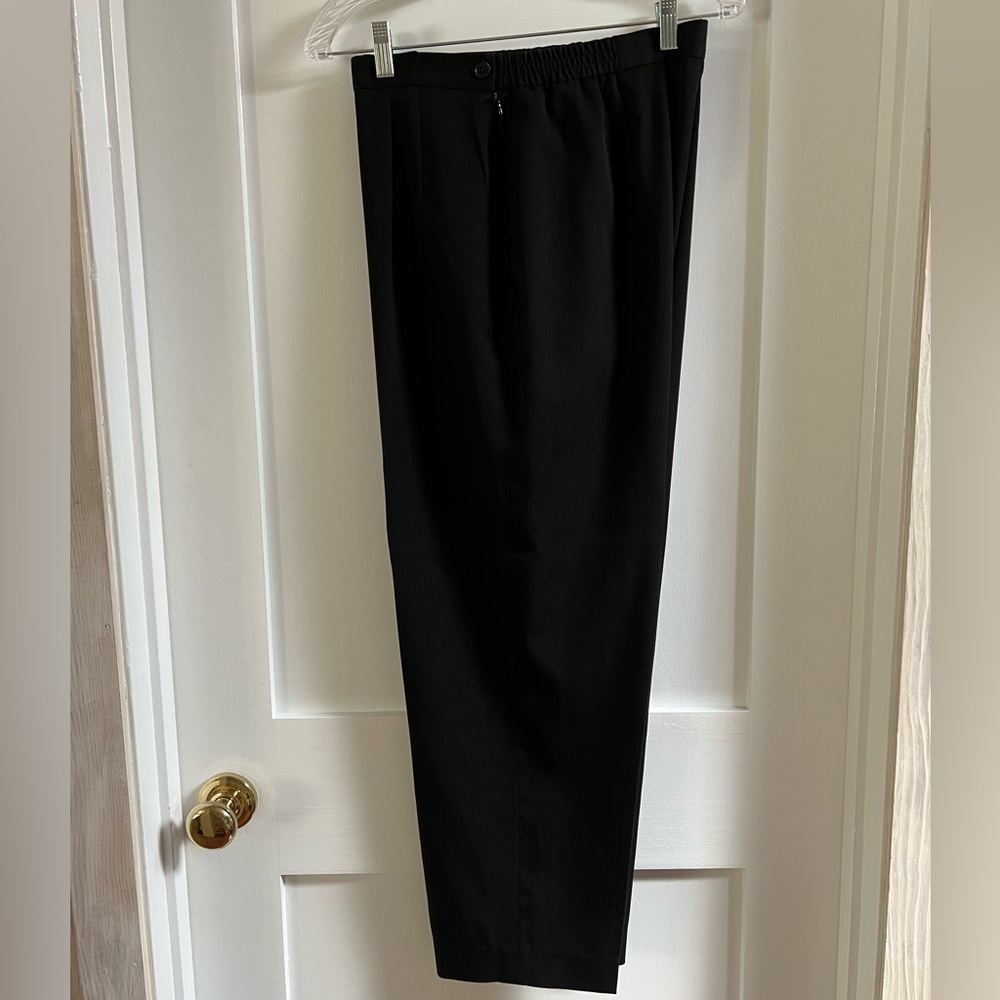 Judith Hart Collection Black Slacks  12 S